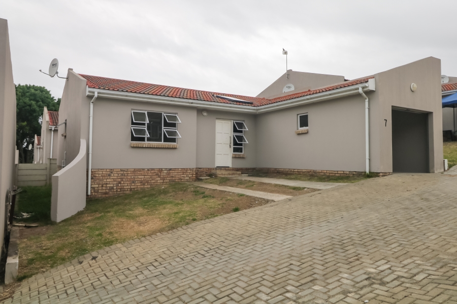 3 Bedroom Property for Sale in Cambridge Eastern Cape